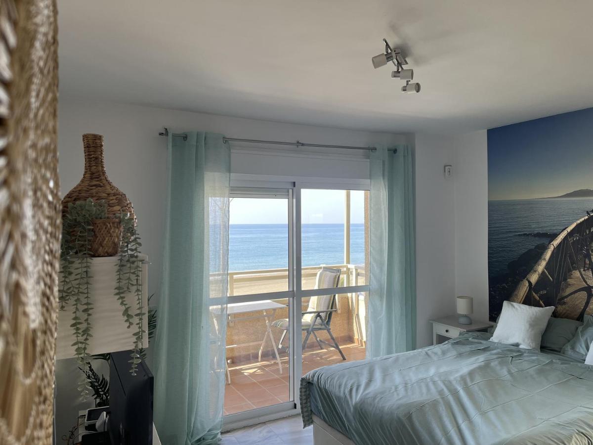 Studio 1 - Sea Front Rincon de la Victoria Exterior photo