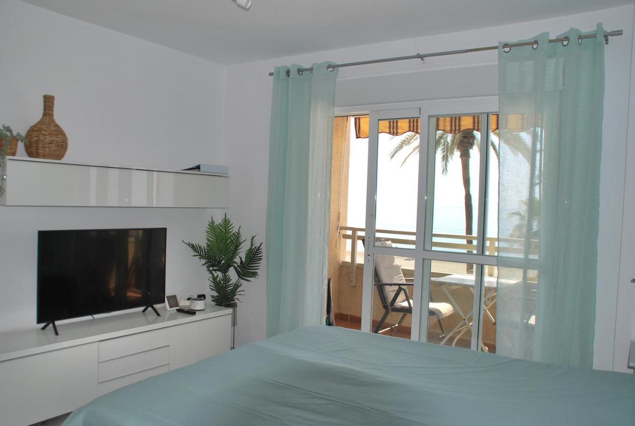 Studio 1 - Sea Front Rincon de la Victoria Exterior photo